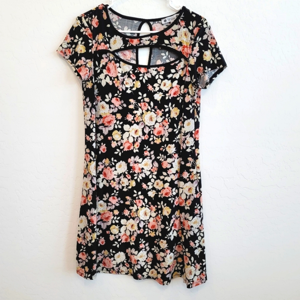 Wilde Black Floral Mini Dress Size Medium